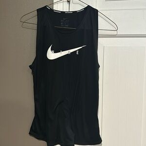 Like new Dri fit tank